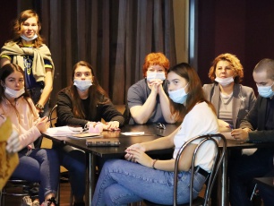 Уютный Ямал: пуровчане работают над проектом «зона общения оффлайн»