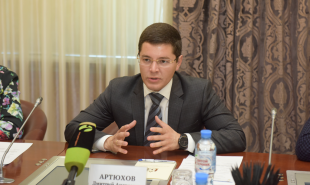 Дмитрий Артюхов пригласил общественников вместе проверить качество дорожных ремонтов