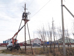 Электрики Уренгоя готовятся к зиме